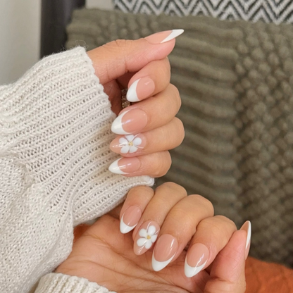 French Bloom Press-on nails